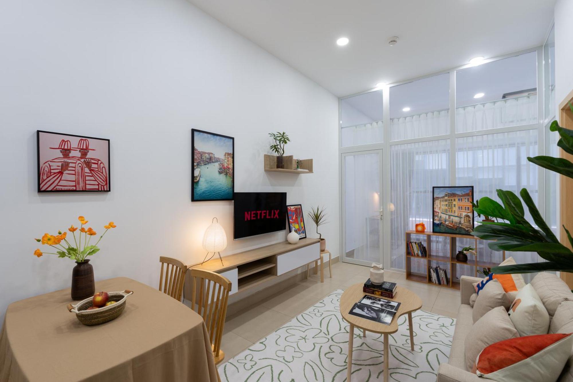 Appartement Cozy In D2, Free Gym,pool, 10mi From D1
